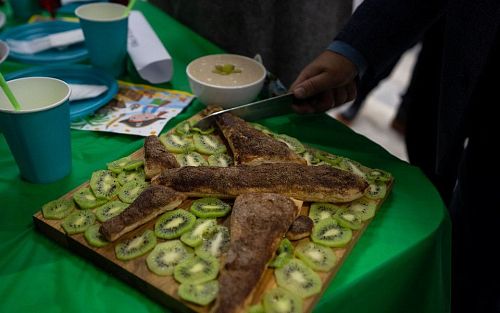 И приборы, будьте добры: маёвцы сразились в кулинарном поединке «Кухни народов России»