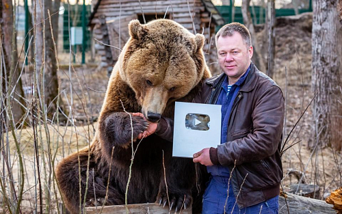 Построить самолёт, воспитать медведя и облететь свет: как маёвец исполнил детскую мечту